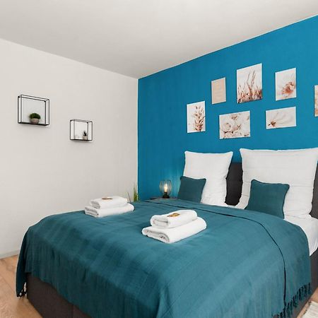 Free Living - City Design Apartments, Zentrum, Outlet, Balkon, Kueche Wolfsburg Esterno foto