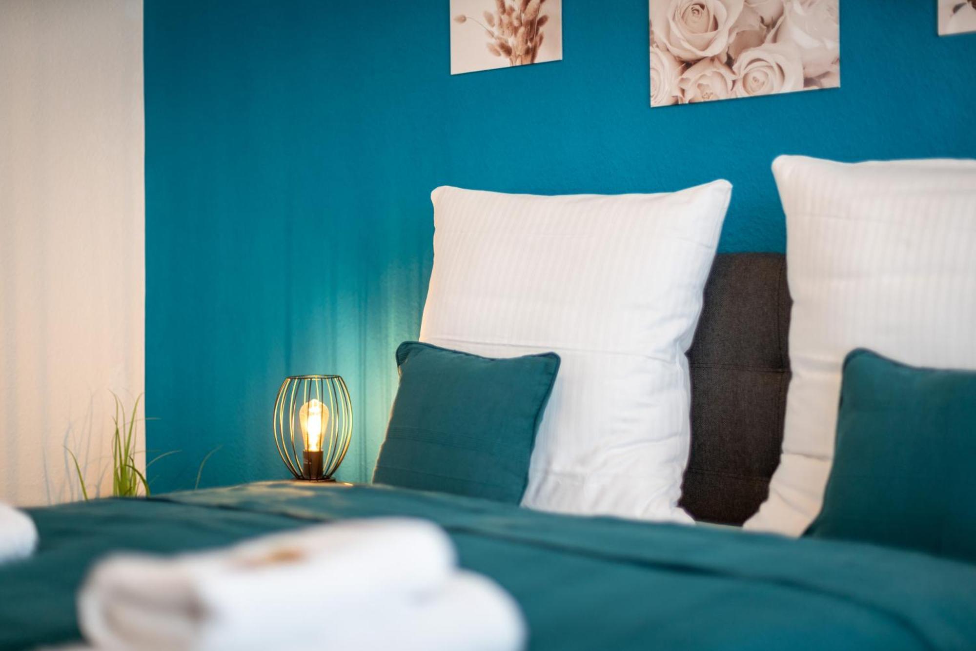 Free Living - City Design Apartments, Zentrum, Outlet, Balkon, Kueche Wolfsburg Esterno foto