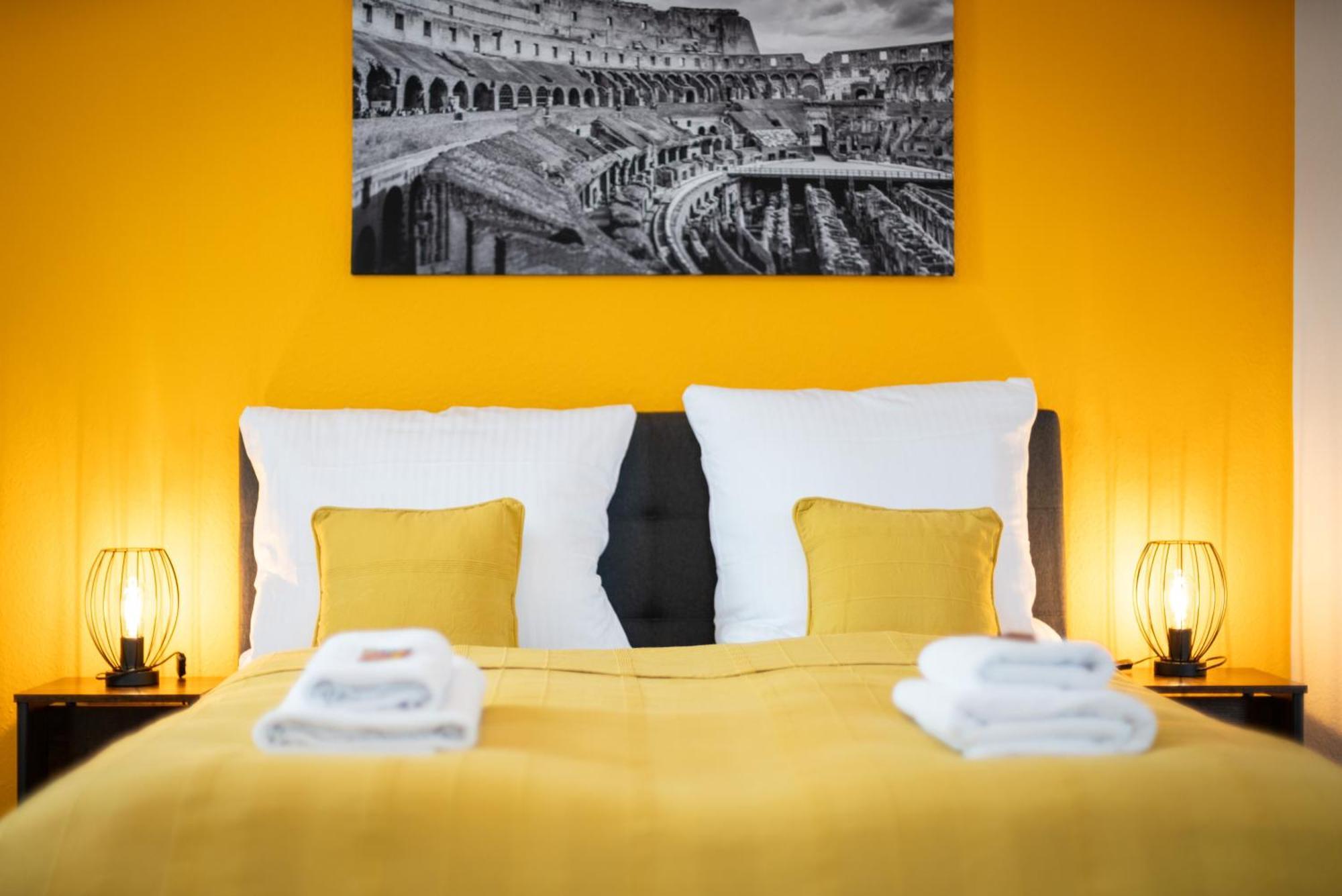 Free Living - City Design Apartments, Zentrum, Outlet, Balkon, Kueche Wolfsburg Esterno foto
