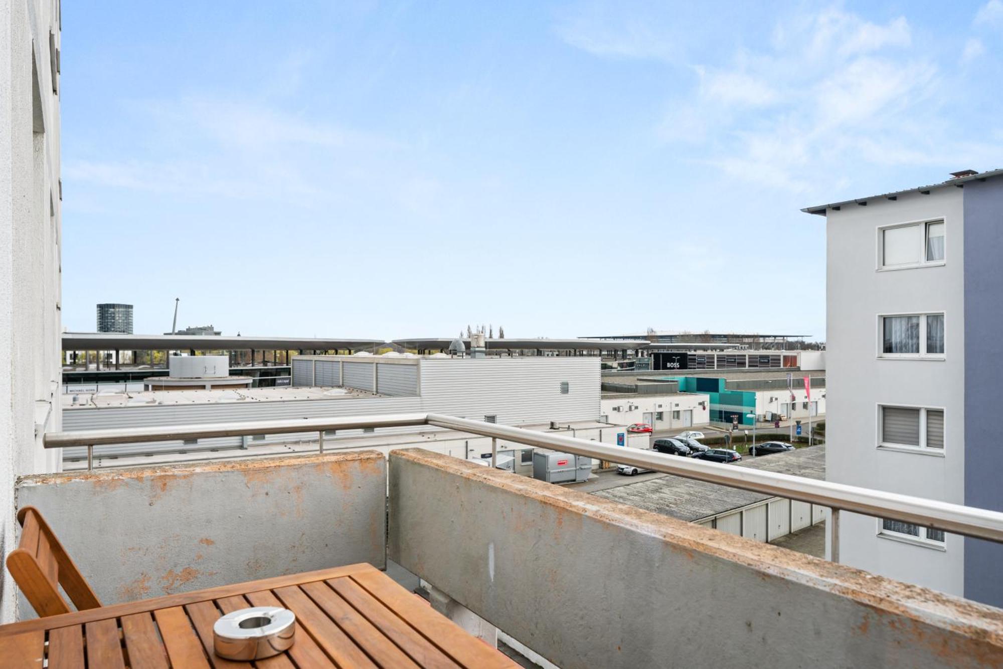 Free Living - City Design Apartments, Zentrum, Outlet, Balkon, Kueche Wolfsburg Esterno foto